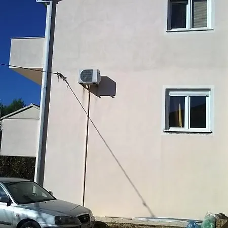 With Parking Space Vinisce, Trogir - 11075 *